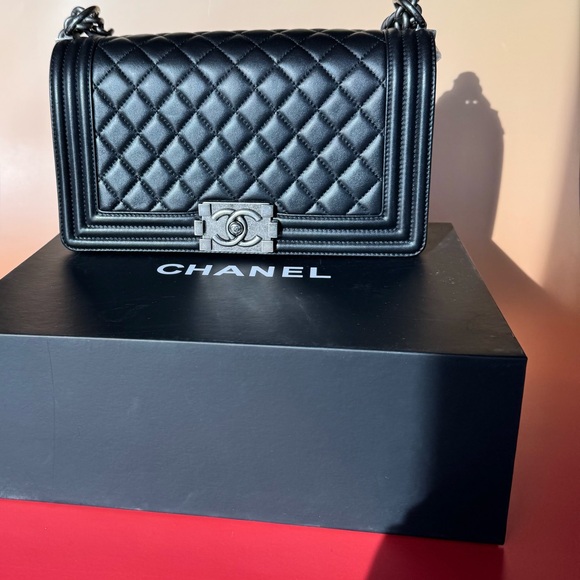 Chanel Black Quilted Leboy Bag , Lambskin leather Silver Accents.COA included - Picture 6 of 16